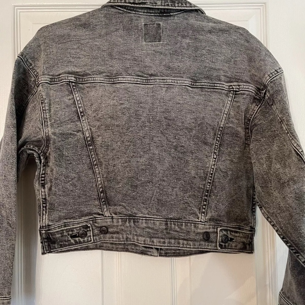 Wild Fable Cropped Denim Jean Jacket- Stone Washed Size S NEW - Picture 2 of 9